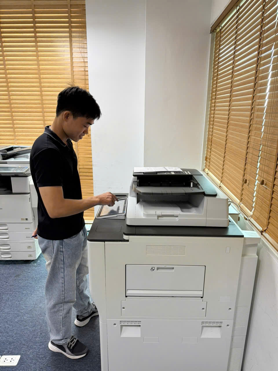 Cho thuê máy photocopy – Giải pháp tối ưu cho văn phòng hiện đại